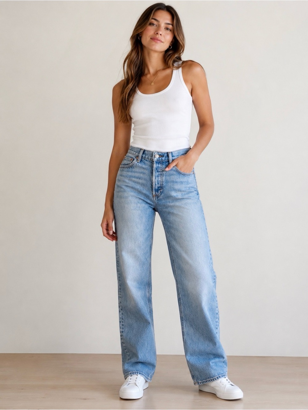 Aritzia Denim Forum The ’90s Joni Loose Jeans Light Wash Size 25